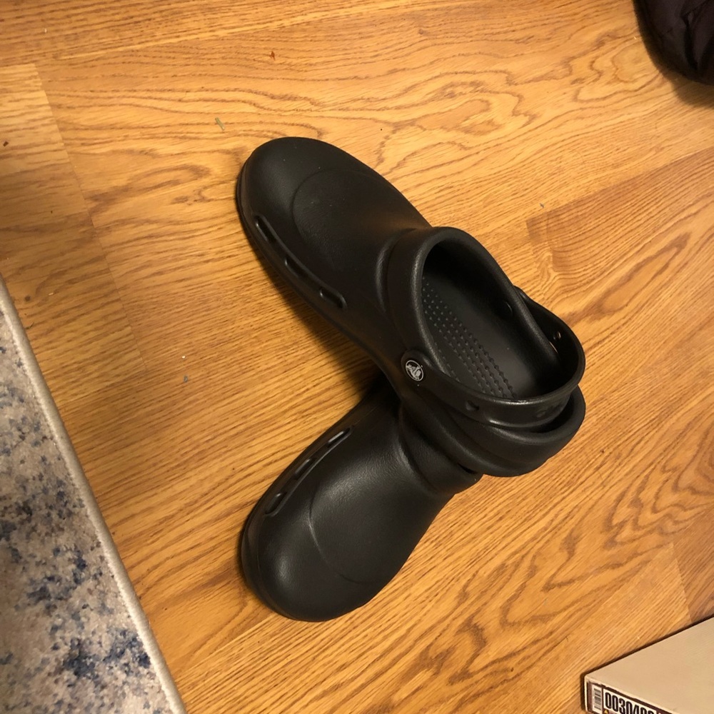 Crocs unisex work shoes